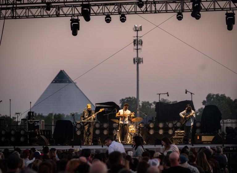 Grind City Amp 2 Photo 2